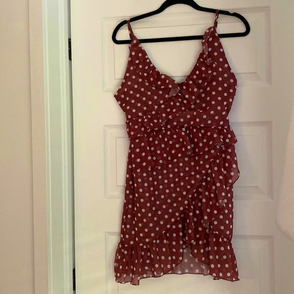 Summery Red Polka dot ruffle dress - Picture 3 of 5